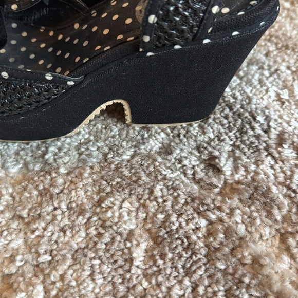 Black Polka Dot Wedge Sandals with Strawberry Accent - Picture 4 of 9